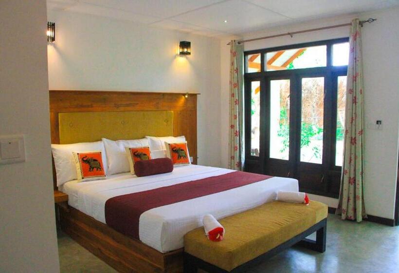 Deluxe Triple Room with Views, Palmyra Nature Resort Sigiriya