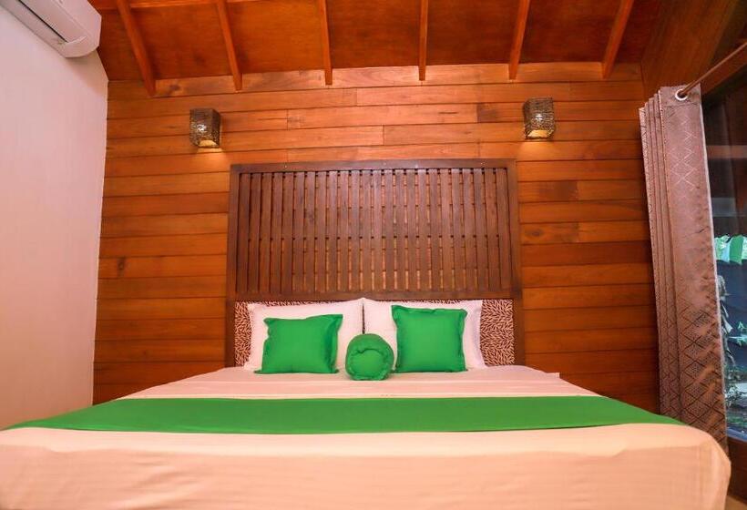 בקתת דלוקס בת חדר 1, Palmyra Nature Resort Sigiriya