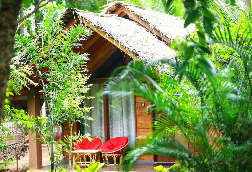 1-Bedroom Deluxe Chalet, Palmyra Nature Resort Sigiriya