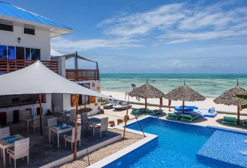 キングサイズベッドのスタンダードルーム, Thespot