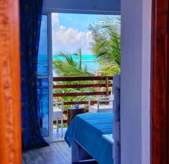 キングサイズベッドのスタンダードルーム, Thespot