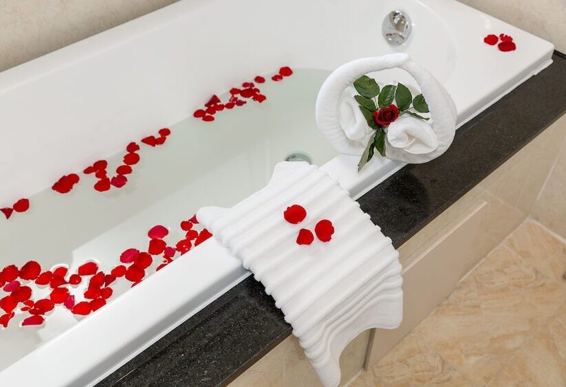 سوئیت سینیور, Val Soleil