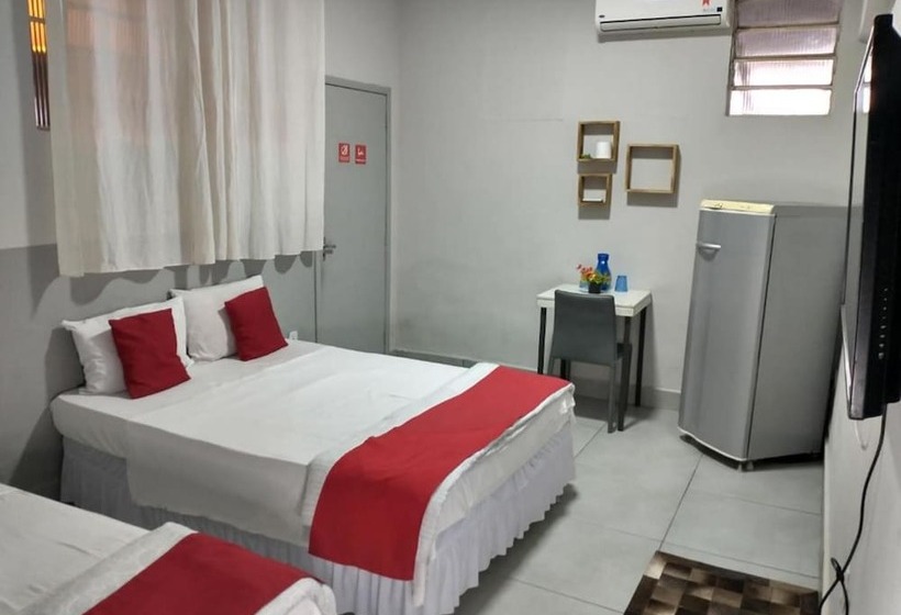 Quarto Quádruplo Estandar, Pousada Camelias