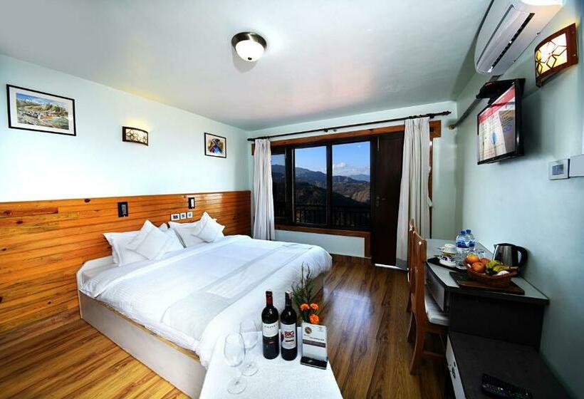 اتاق لوکس, The Lapsi Tree