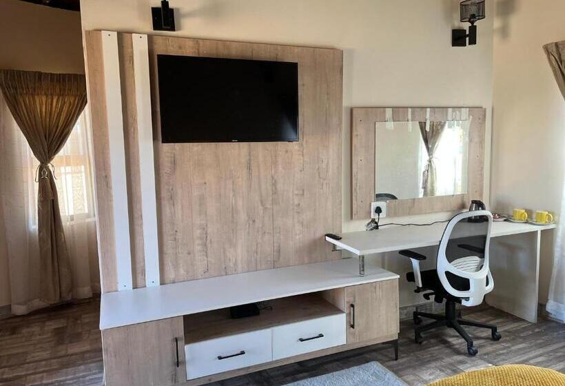 اتاق سوپریور, Empire Bed & Breakfast