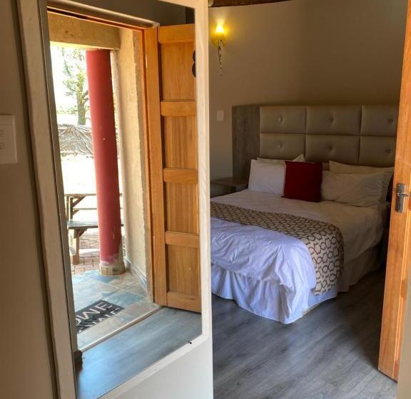 اتاق سوپریور, Empire Bed & Breakfast