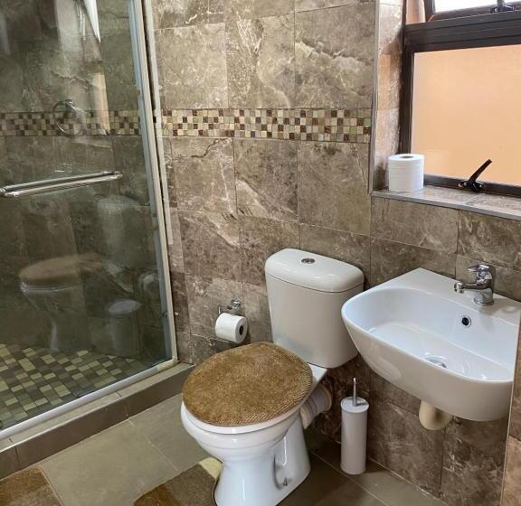 اتاق سوپریور, Empire Bed & Breakfast