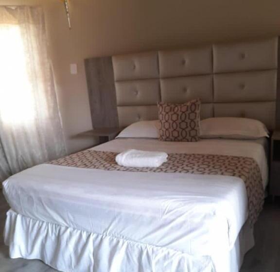 اتاق سوپریور, Empire Bed & Breakfast
