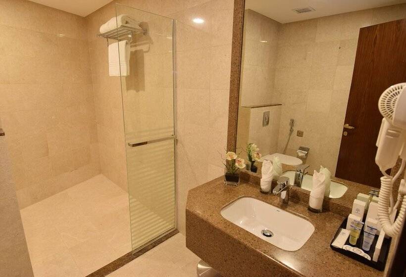 اتاق استاندارد, Zaha Al Munawara