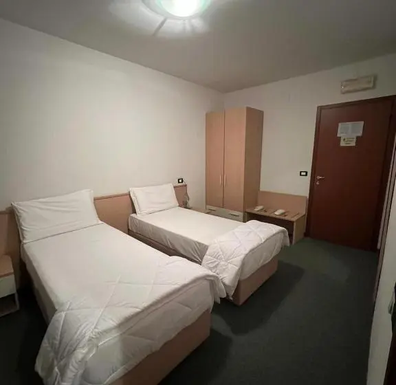 エコノミールーム, Locanda Aquila Nera