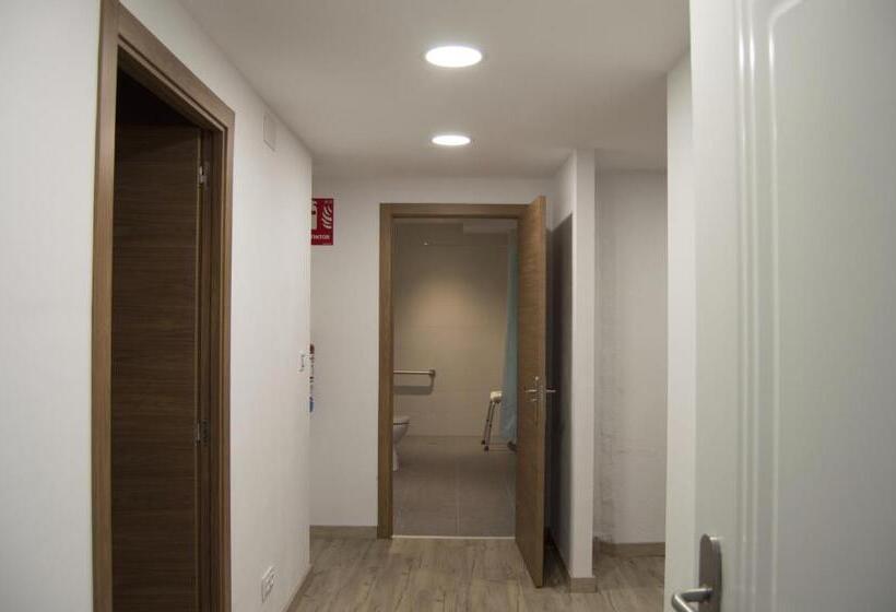 공동 객실, Hostel El Pico De Santillana