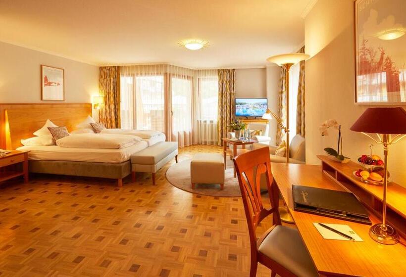 带阳台的豪华间, Erfurths Bergfried Ferien & Wellness