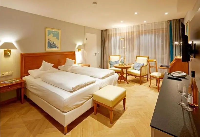 اتاق استاندارد با بالکن, Erfurths Bergfried Ferien & Wellness