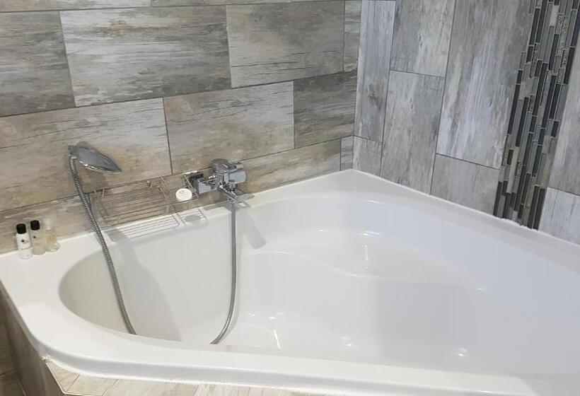 اتاق لوکس, Garden Top