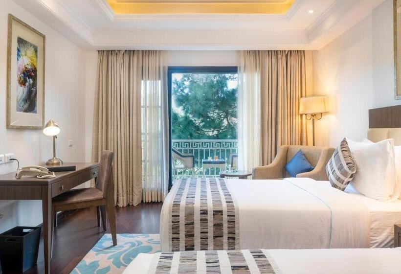 غرفة قياسية, Ramada By Wyndham Kasauli