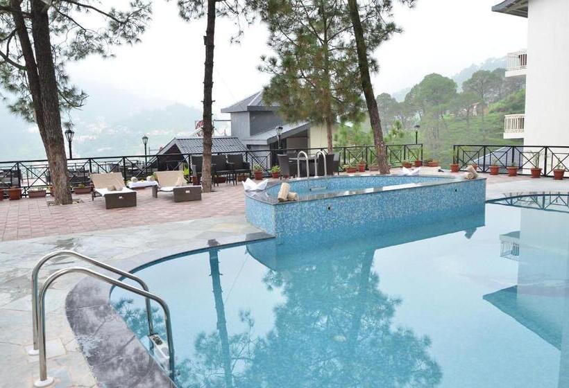 غرفة قياسية سرير كينج, Ramada By Wyndham Kasauli