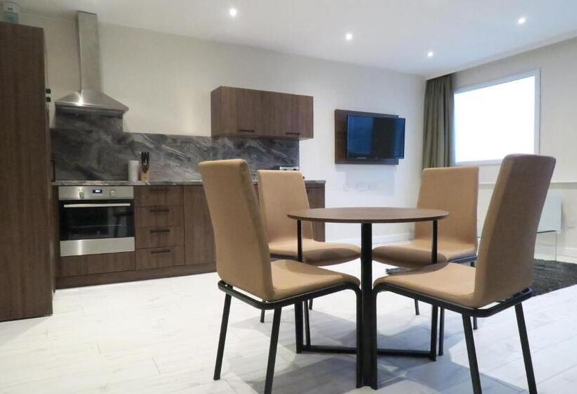 דירת שני חדרים, Quay Apartments Clarence House