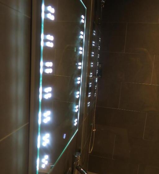 דירת שני חדרים, Quay Apartments Clarence House