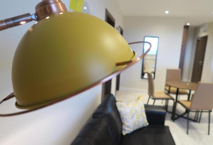 דירת שני חדרים, Quay Apartments Clarence House