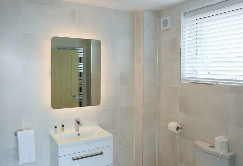 Executive Suite, Duck Bay Hotel & Restaurant