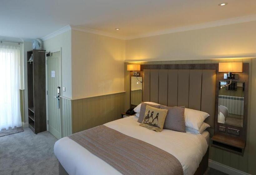 Standard Interior Room, Duck Bay Hotel & Restaurant