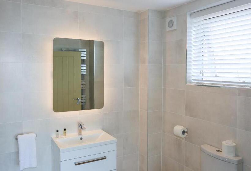 Deluxe Suite, Duck Bay Hotel & Restaurant