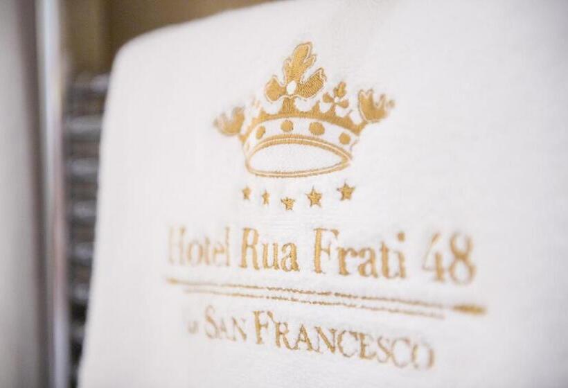 اتاق لوکس, Rua Frati 48 In San Francesco