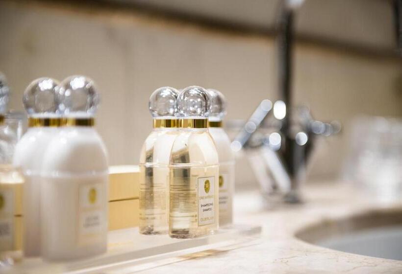 اتاق لوکس, Rua Frati 48 In San Francesco