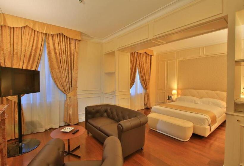 سوییت جونیور, Rua Frati 48 In San Francesco