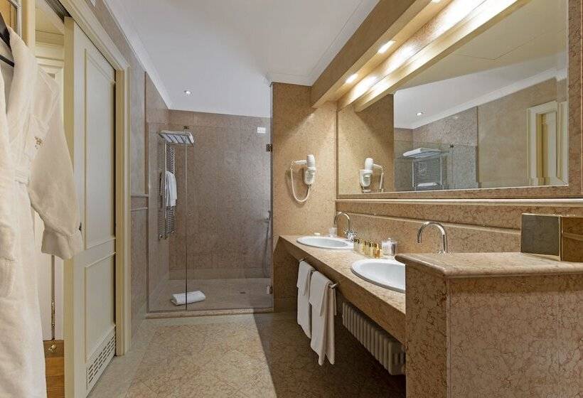 اتاق لوکس, Rua Frati 48 In San Francesco