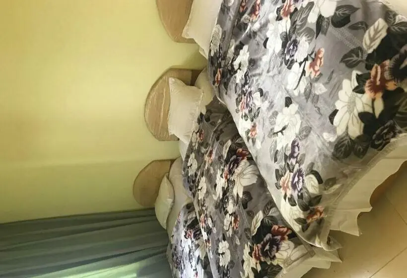 ルームシェアのワンベッド, Youranju Guesthouse