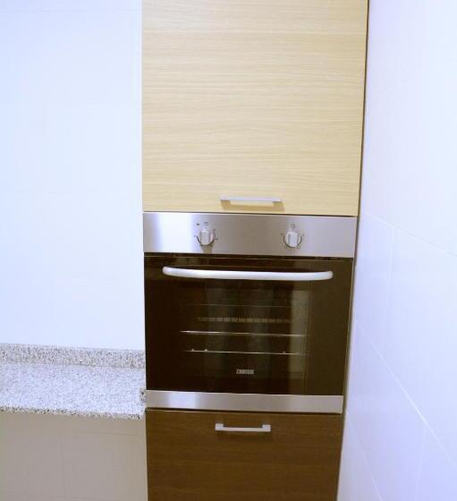 Apartamento 3 Dormitórios, ذا فيفتى ايت السالمية