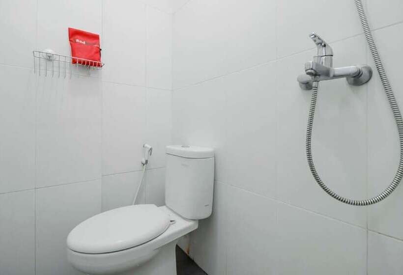 スタンダードルーム, Reddoorz Near Siloam Hospital Palembang