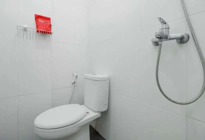 スタンダードルーム, Reddoorz Near Siloam Hospital Palembang