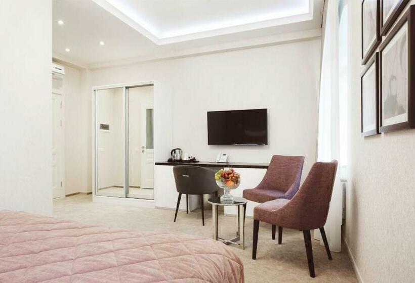 اتاق سوپریور با تخت بزرگ, Roxen Hotel&spa