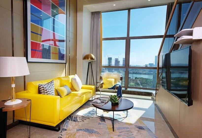 Quarto Dúplex, Royal Star Apartment