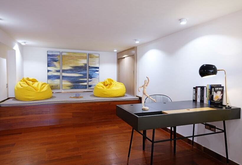 חדר דופלקס, Royal Star Apartment