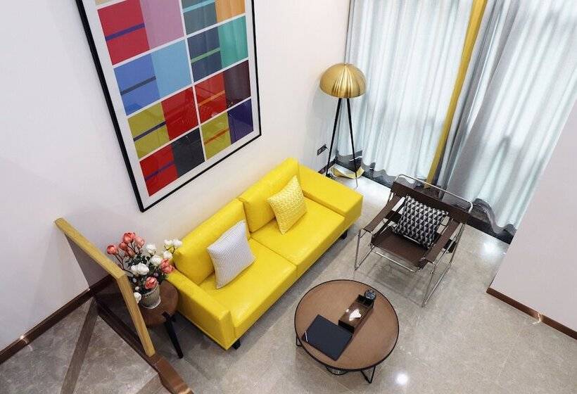 חדר דופלקס, Royal Star Apartment