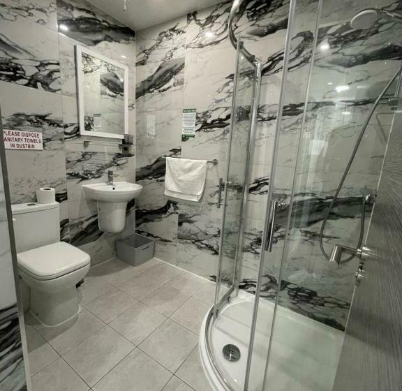 标准间, Ilford Hotel Goodmayes