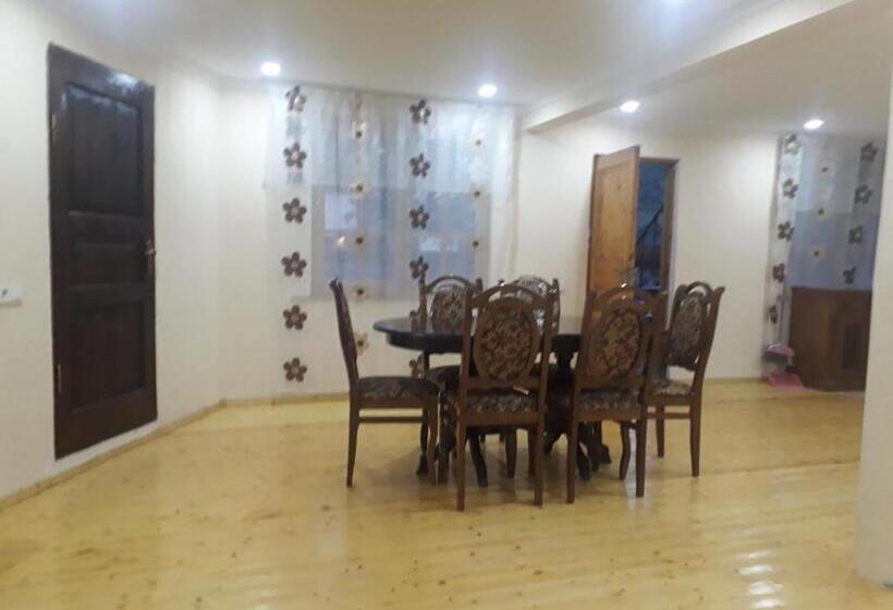 اتاق استاندارد با بالکن, Guesthouse Robi