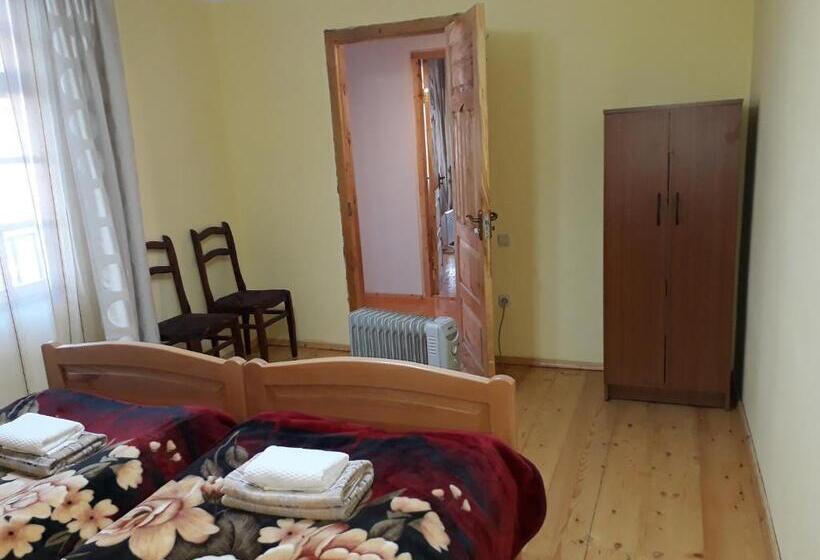 اتاق استاندارد, Guesthouse Robi