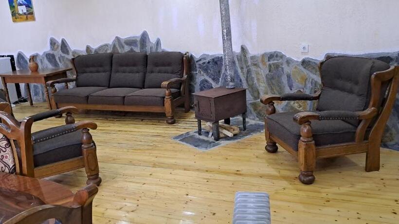 اتاق استاندارد با سرویس بهداشتی مشترک, Guesthouse Robi