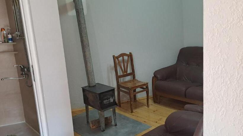 اتاق استاندارد با بالکن, Guesthouse Robi