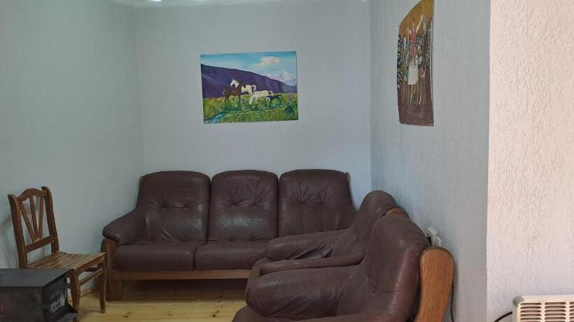 اتاق استاندارد با بالکن, Guesthouse Robi