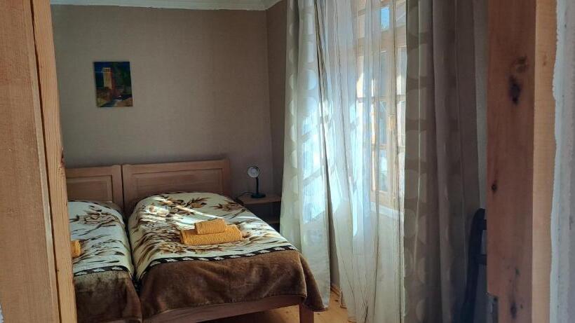 اتاق استاندارد, Guesthouse Robi