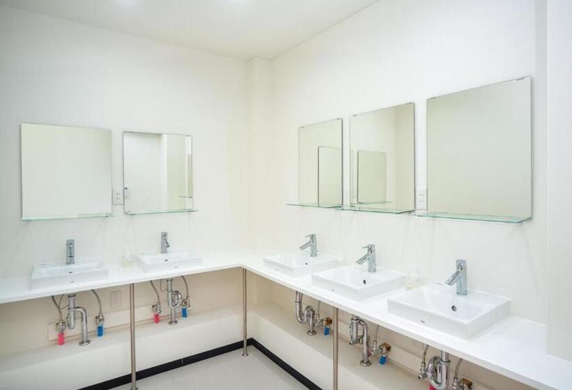 Habitació Estàndard Bany Compartit, Base Nara