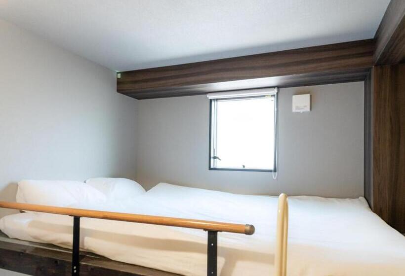 Habitació Estàndard Bany Compartit, Base Nara