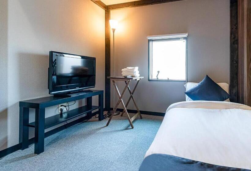 Habitació Estàndard Bany Compartit, Base Nara