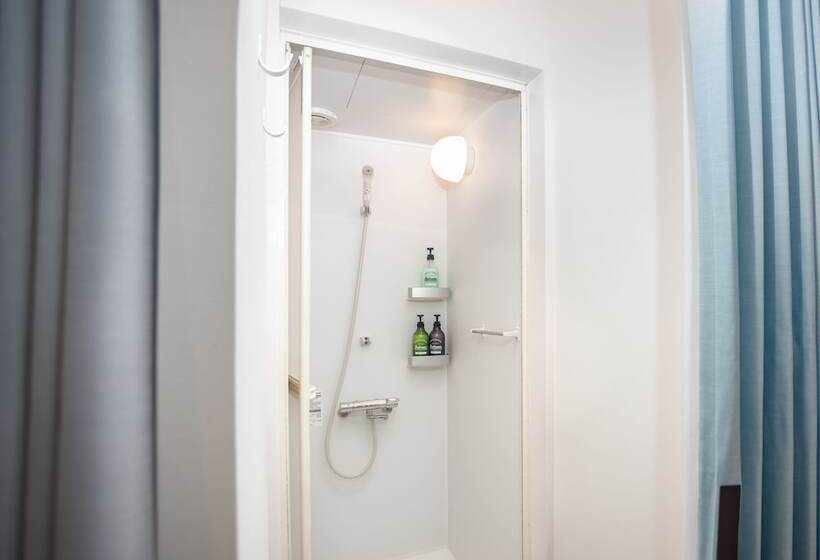 Habitació Estàndard Bany Compartit, Base Nara