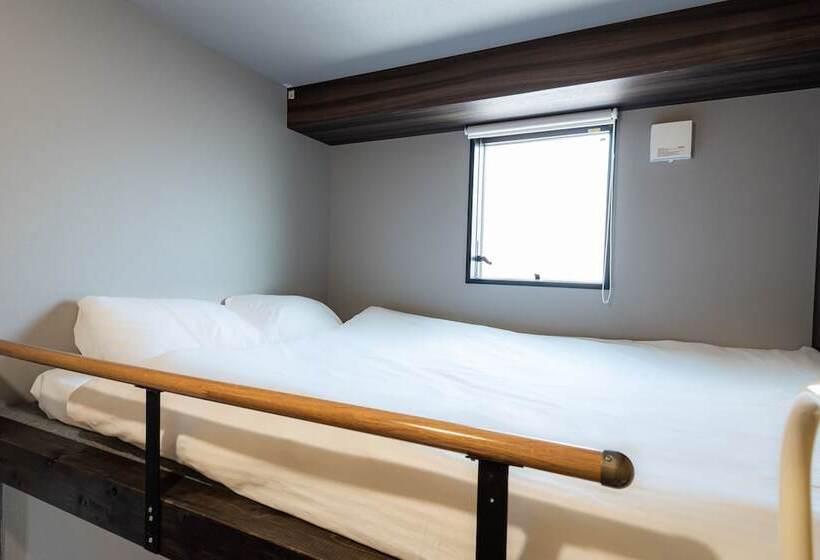 Habitació Estàndard Bany Compartit, Base Nara